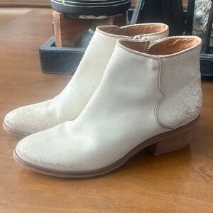 Women's Cream FRYE Ankle Boots
